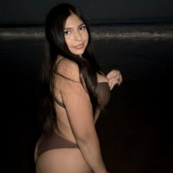 Sexy Latina mami with an amazing body