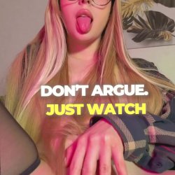 🔞 naked girl tight ass masturbating naked horny 😈💦 OF link