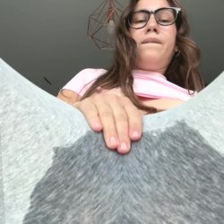 🔞 Flashing perky tits & juicy ass in wet sweats 🍑💋 Full vid on OF!