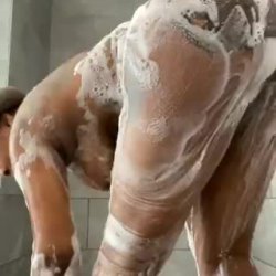 💦 💦💦