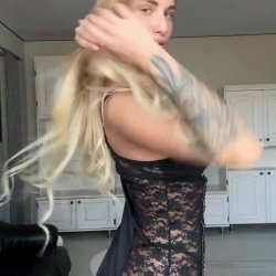 blonde uk college slut nudes leaked