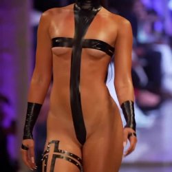 Babe Does Catwalk In Body-Tape