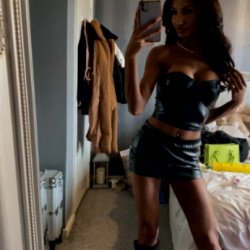 Can't lie I feel sexy in this outfit