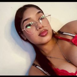 ¿Alguien tiene algo de ella? Yaritzy Soto