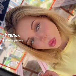 Nicoleyummy