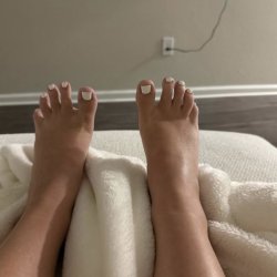 Do my feet make you horny, daddy?