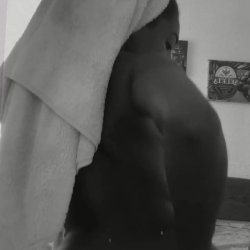🔞 Nude sexy perky tits big round ass shaved tight pussy horny spread 🫦💦🍑 OF 😈