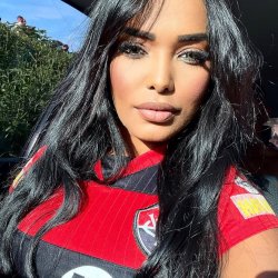 Novinha morena policial do rabo enorme foi vazada pelo ex!!! novinha, vazou, vazada, amador