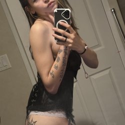 Would you fall for an alt girl?