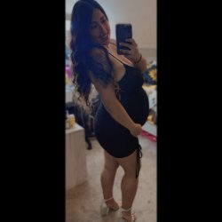 Pregnant latina
