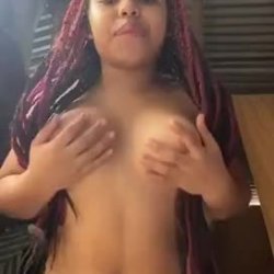 Live Novinha Baixinha Gostosa