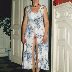 Lisa flash in gallery