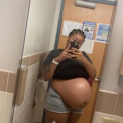 Big titty pregnant ghetto whore Dejah exposed 😋 🥵