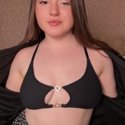 Beautiful Cailtin Leaks 18+
