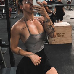 [Fitness] Sexy Amanda [1] 💪🏼