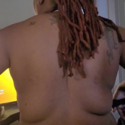 Chevon naked body.