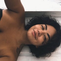 Vazou a morena Putinha gostosa