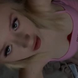 Stunning Emily Leaks 18+