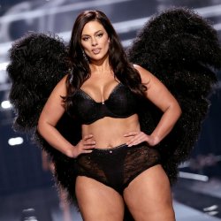 A.G VI- Thick-Thighed Goddess