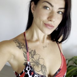 I want to look into your eyes while I suck you off