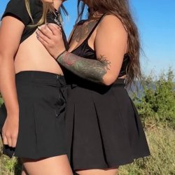 Sexy Lexi+Betty Leaks 18+