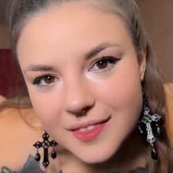 Goddess Betty Bong Leaks 18+