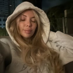 I wanna be a naughty slut for you