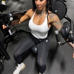 Can I tempt you to get a gym girl like me