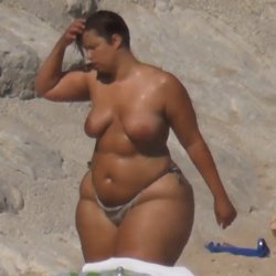 Making BBWs Look Good #4 Voyeur Edition at Da Beach .. We Need I.D !!