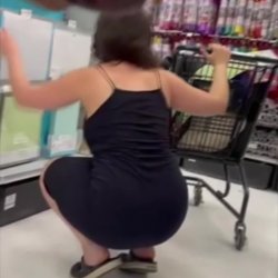 (milfhunters) from grocery to back shots