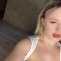 Sexy Emily Leaks 18+