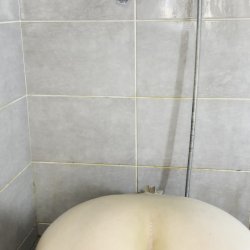 Pale slim natural pussy ready & swollen, anus puckering cute 😻 OF link