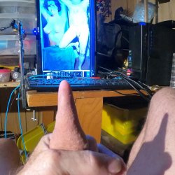 CHRIS LOVES HIS WHORES