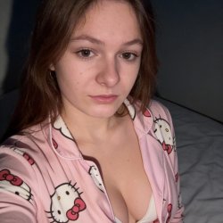 🔞 petite small tits squirting horny wet naked 💦🫦 Full on OF