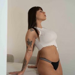 Looking for the perfect sex partner Darling