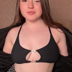 Beautiful Cailtin Leaks 18+