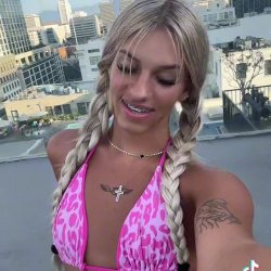 Sexy Fem Whiteboy w DSL & Braces