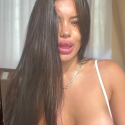 🔞 Young sexy big perky tits nude horny hot slut topless 🫦💦🍑😈 OF now!