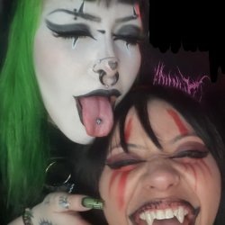 Thick Goth Queens