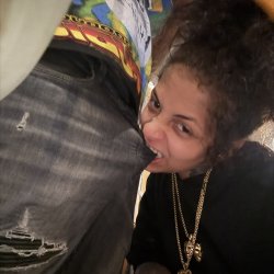 Yea, nasty ass slut! A1 Thot