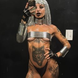 Fashion for after dark