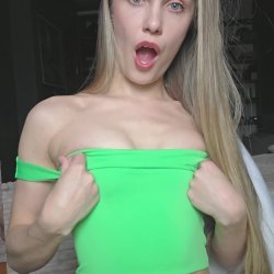 🔞 wet girl round ass riding cock naked horny 😈💦 OF link