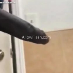 Asian hotel maid dickflash