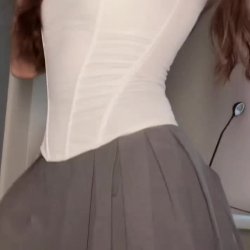 🔥Brunette touching every wet inch 🍑 Only OF