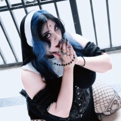 Confession time… my thoughts are very sinful