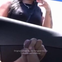 DickFlash made her laugh and watch the cumshot