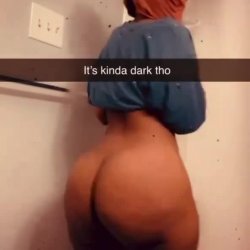East African MILF with BODY!!