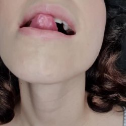 Gween Black provocando e guiando a punheta