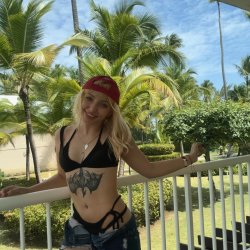 You sexy goddess is ready for fun