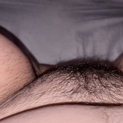 love to sign in after a while and see that jerk off watching me 😵‍💫🖤🖤